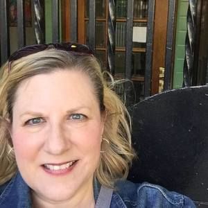 Meet your Posher, Janet